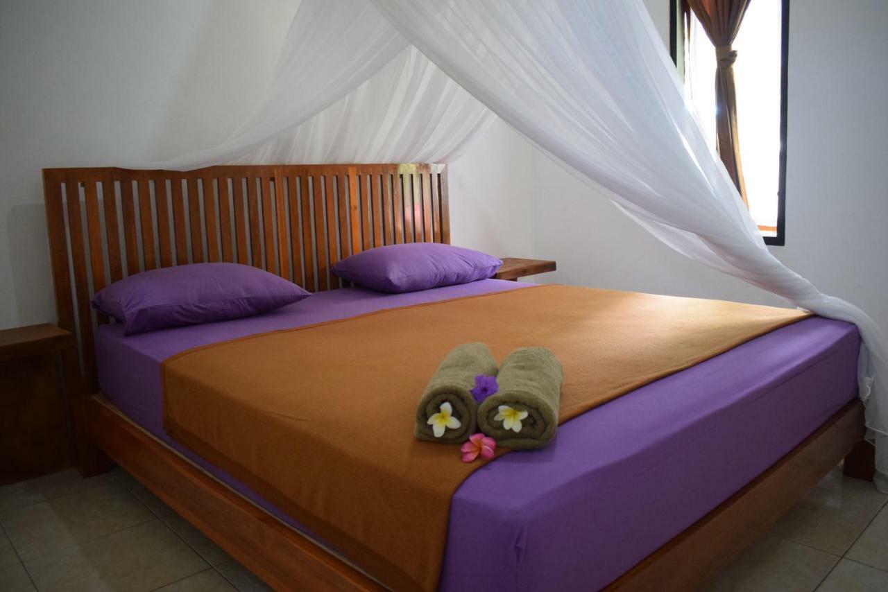 Safsia Homestay Toyapakeh Exteriör bild