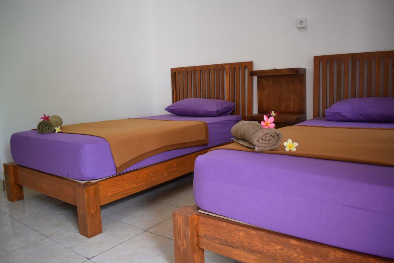 Safsia Homestay Toyapakeh Exteriör bild